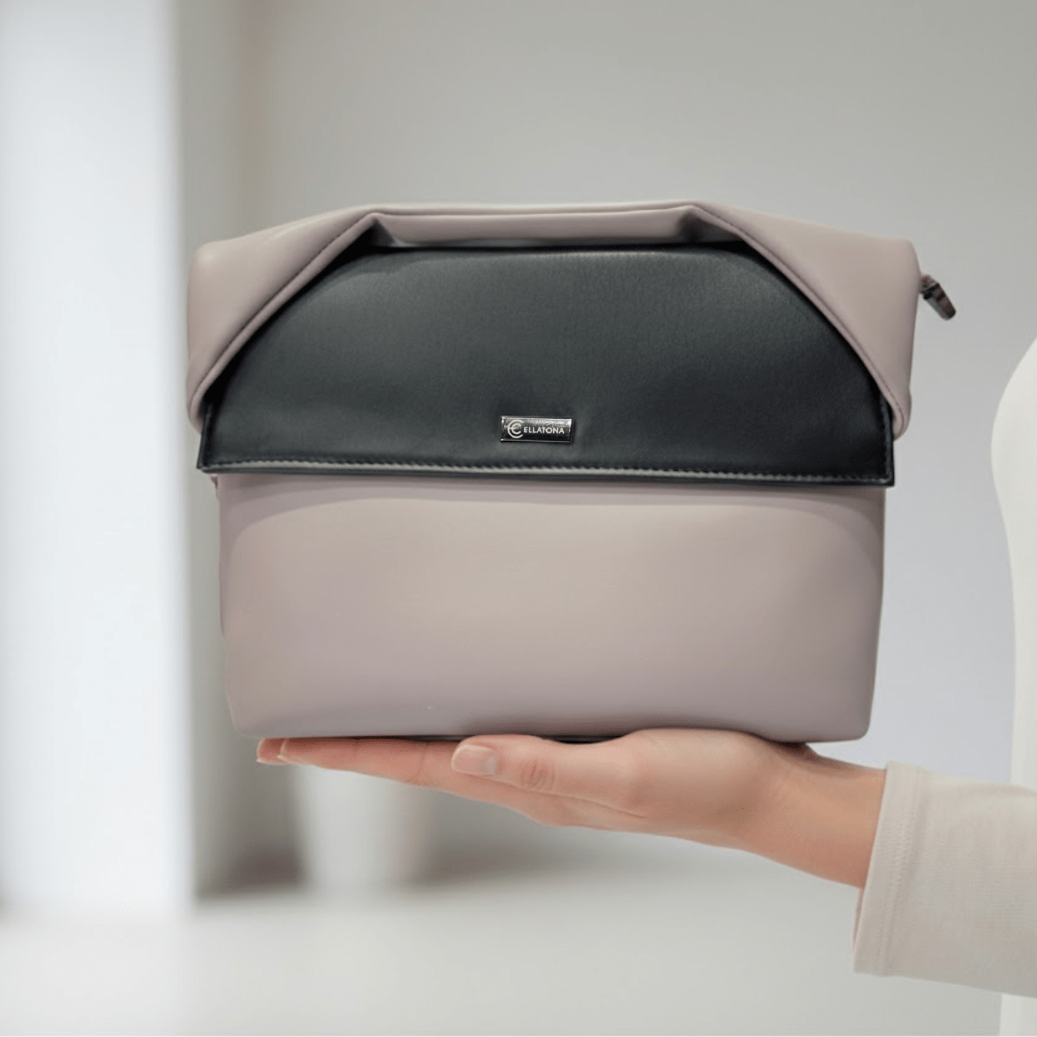 Velmora Fold Bag - Image 9